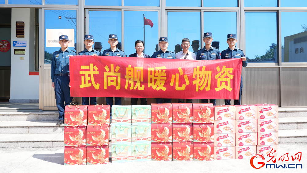 从海上执勤到渔村灶台 他们用一餐饭的温度守护暮年的光