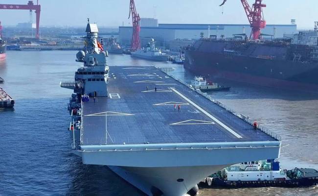 076四川舰到底用什么舰载机