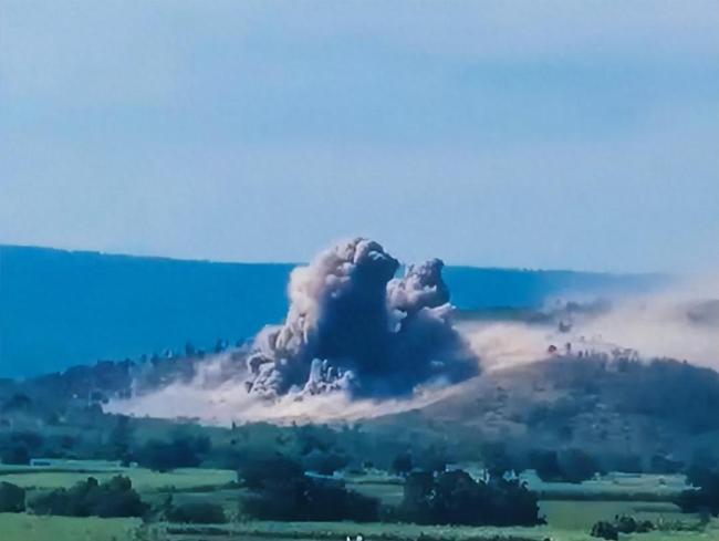 柬埔寨和泰国为什么“往死里打”