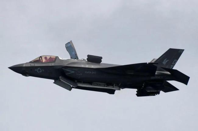 “F-35险遭击落,美国感到恐慌”