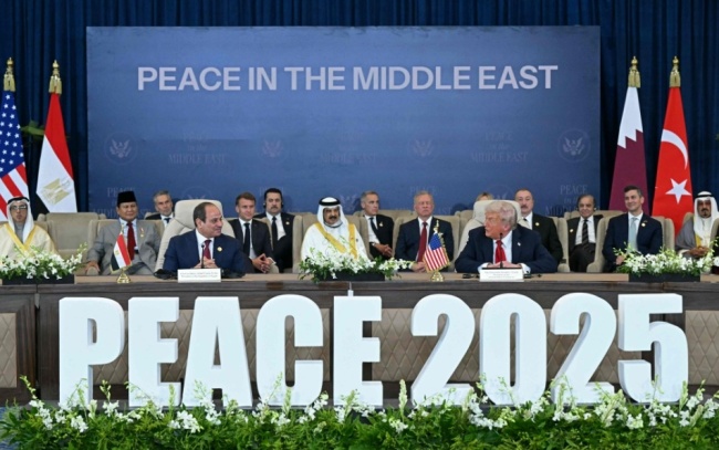 点击查看大图 加沙停火协议文件,在埃及签署