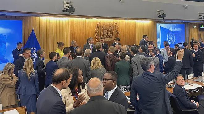 “像在跟黑帮打交道”，美国被曝霸凌威胁多国