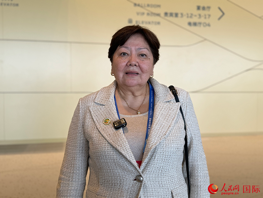 从北京再出发:一位联合国官员眼中妇女事业的历程与未来 马季娜·贾布瑟诺娃(Madina Jarbussynova),联合国消除对妇女歧视委员会委员。人民网记者 阿尔达克 摄