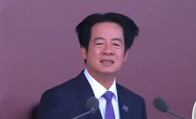 台评论员揭绿营“穷兵黩武”背后恐慌