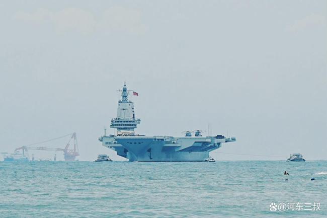 专家：福建舰多个方面超越美国