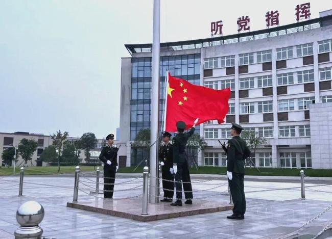 军营初体验:新兵的别样假期