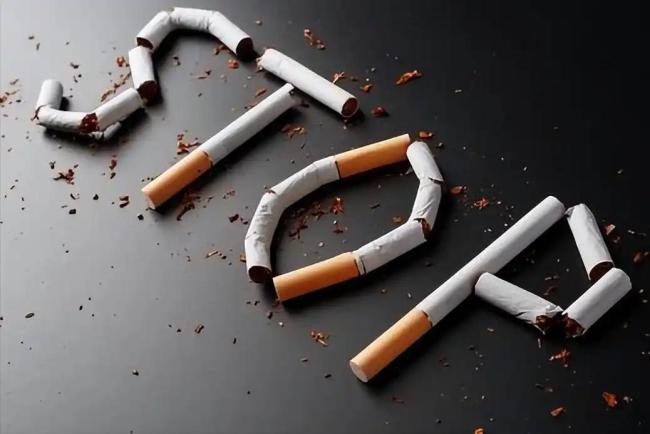 超过男性,为什么越来越多不抽烟的女性得肺癌