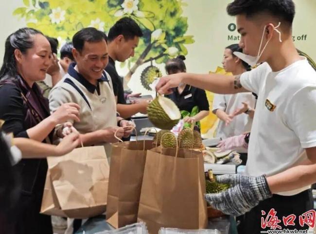 海南封关免税黄金鲜果走红