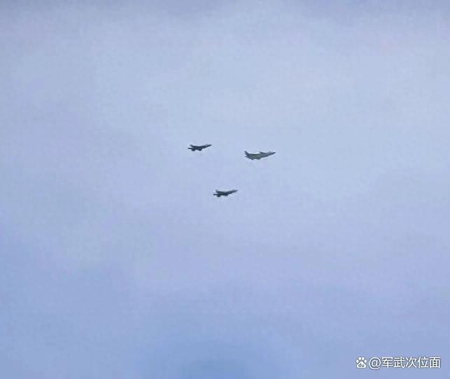 歼-35是否批量服役了