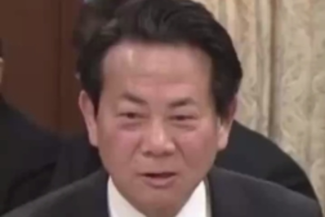 日本议员敦促政府不要屈服于“美国勒索者”