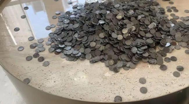 扛140斤硬币存银行遭拒当事人发声
