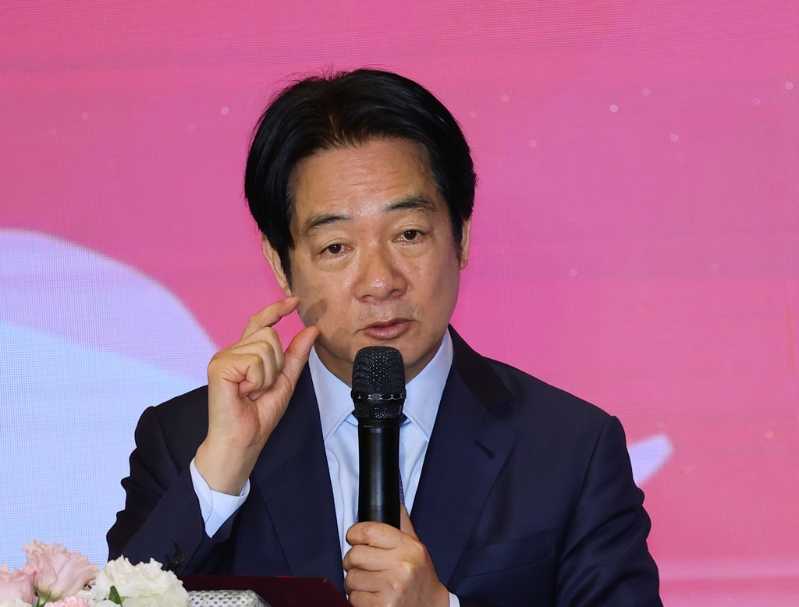 赖清德。 赖清德。