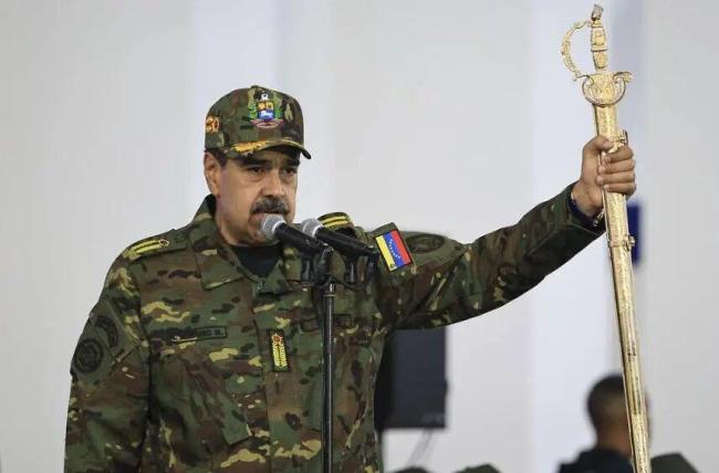 如何看待特朗普对马杜罗下最后通牒