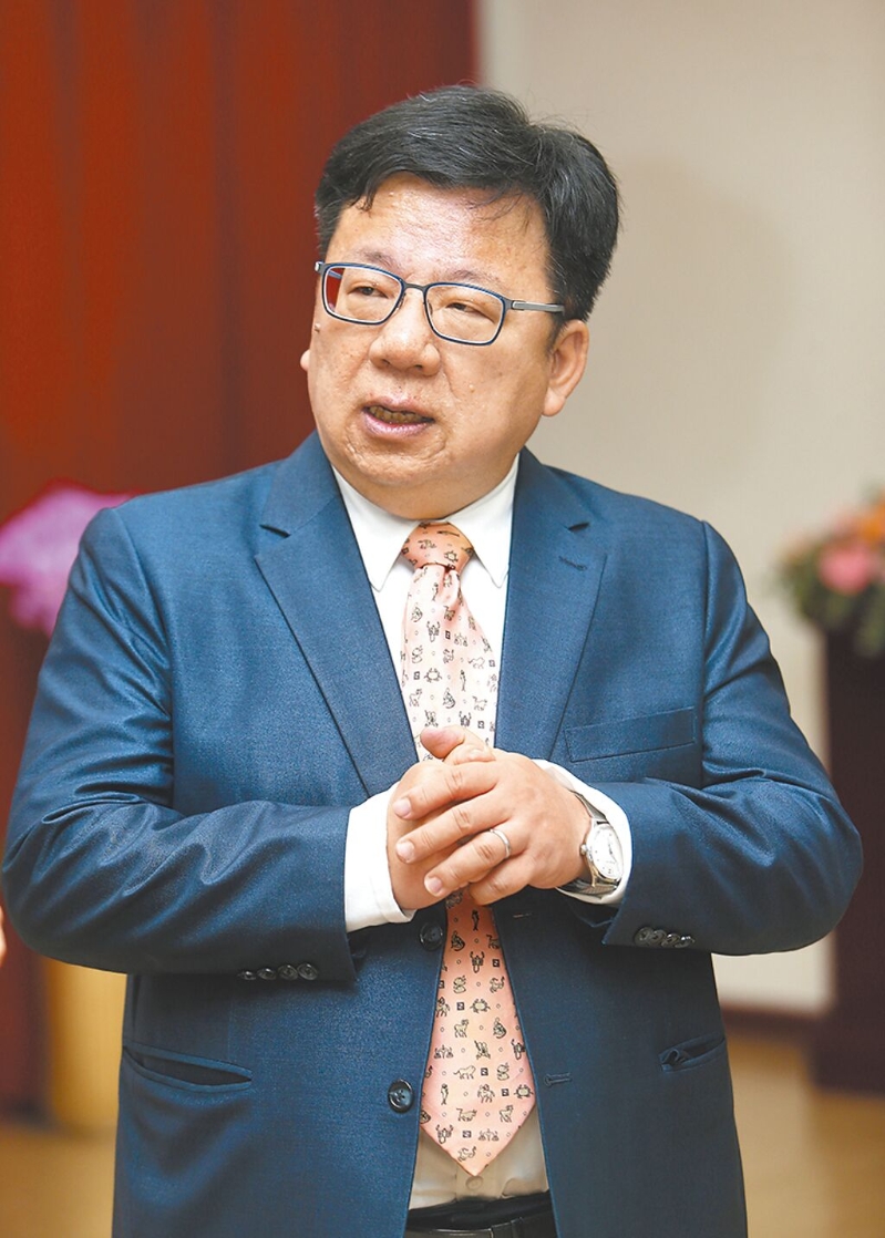 台“监察院”秘书长李俊俋遭指涉公务车私用,1日晚发出辞职声明。 台“监察院”秘书长李俊俋遭指涉公务车私用,1日晚发出辞职声明。