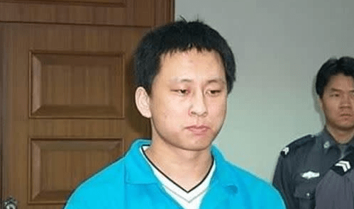 被称为“同性恋连环杀手”的李义江。