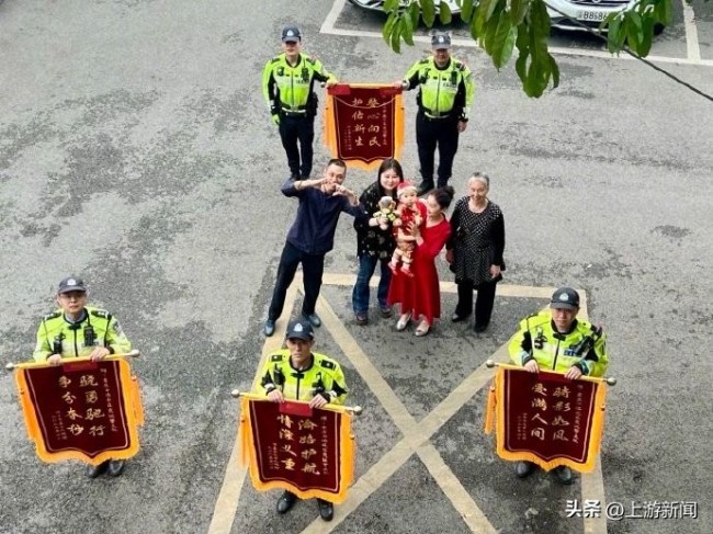 被交巡警叔叔接力护送的宝宝一岁啦!