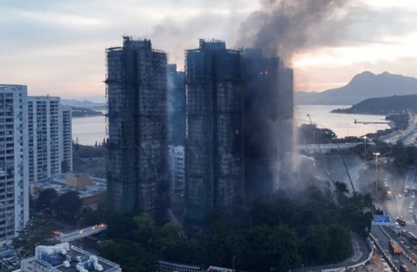 香港火灾已造成128人遇难