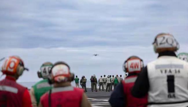 美航母30分钟连摔两机原因何在