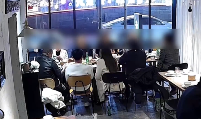 10人聚餐9人溜走，1262元账单该由谁付？