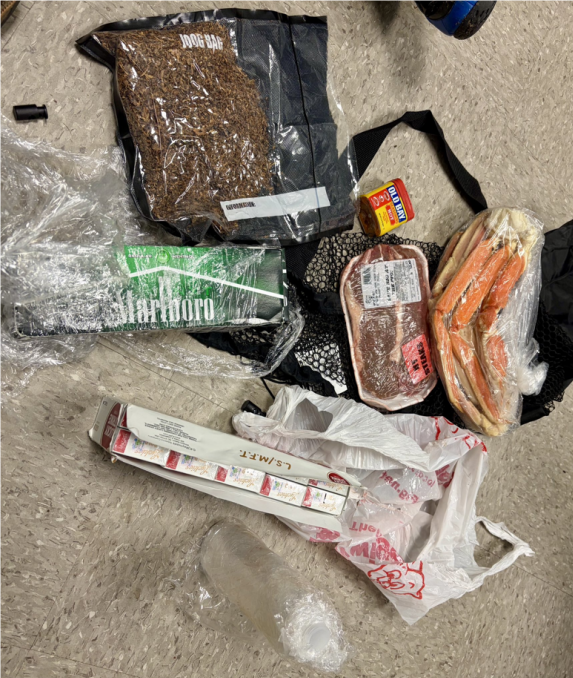 美国监狱空投大麻