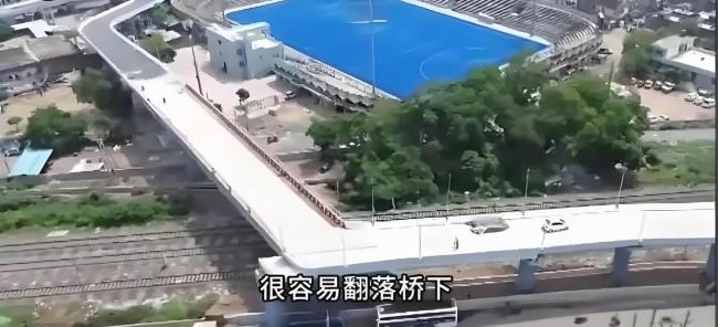 印度1.8亿卢比公路15天内多次塌方