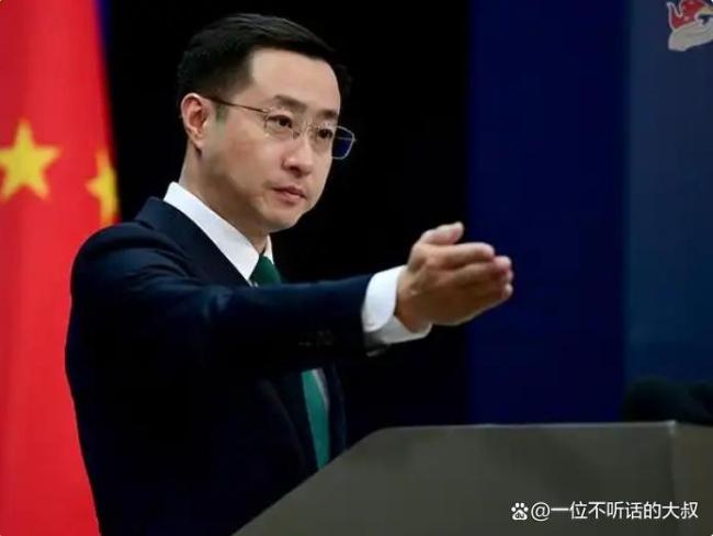 鸠山由纪夫硬刚高市早苗言论