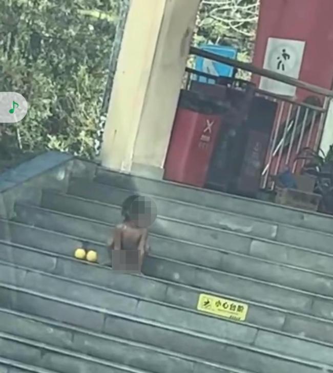 服务区野人小孩家有房车常旅游