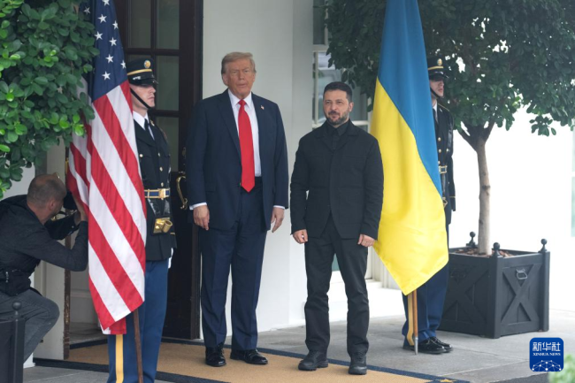 泽连斯基时隔半年再入白宫