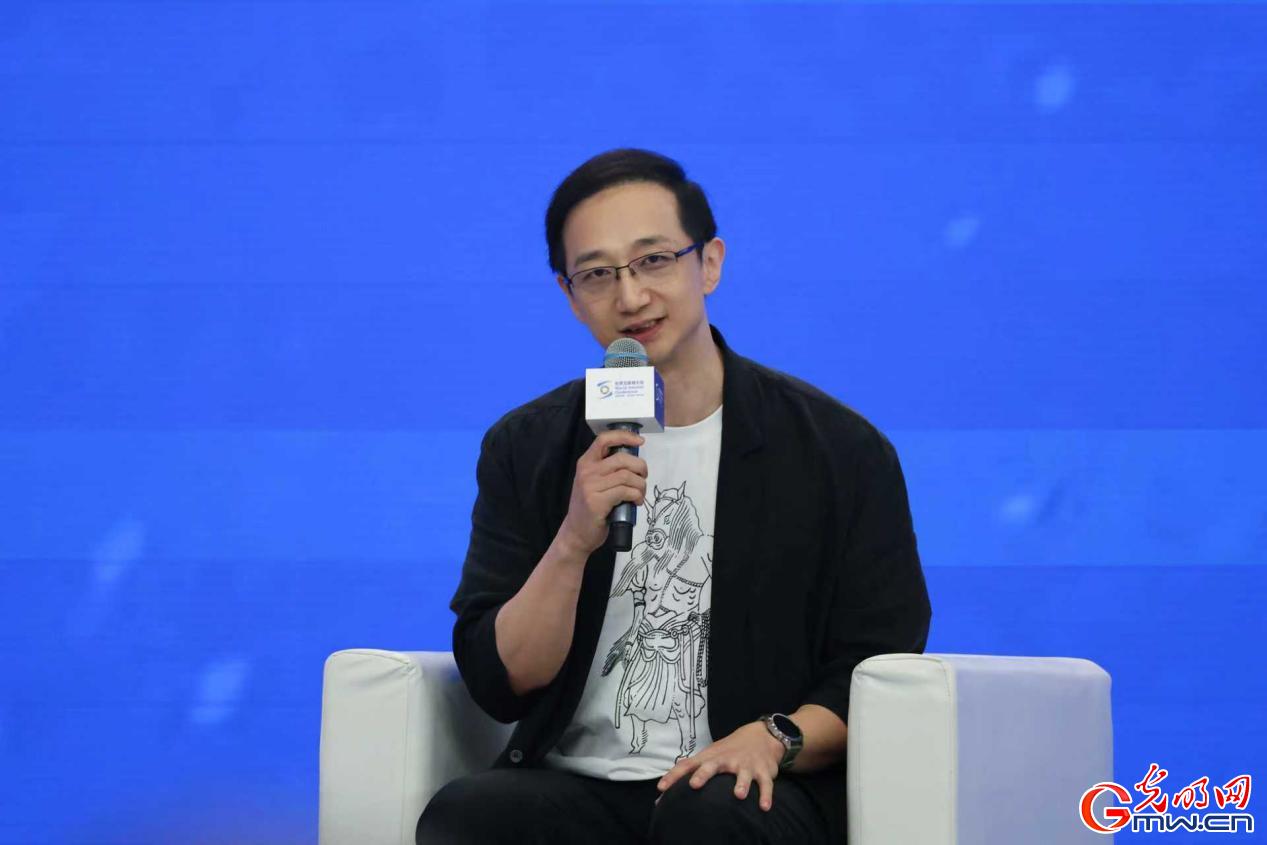 冯骥：AI将让人们更自由地创作