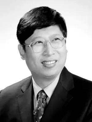 天津外国语大学原校长去世