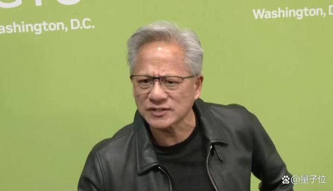 黄仁勋感叹“中国芯片爆发”