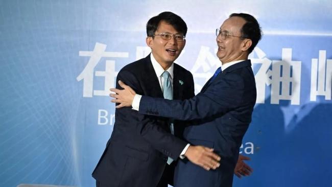 蓝白皆看好未来继续合作