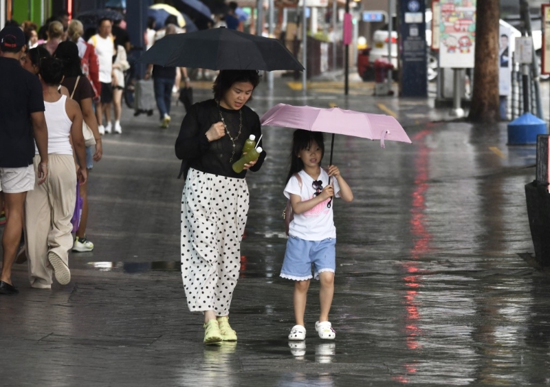 暴雨