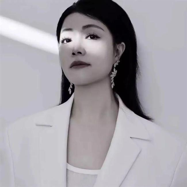 歌手