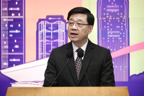 李家超表示，过去三年，政府施政整体步伐更快。 资料图片
