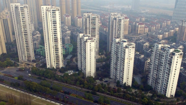 政治局会议聚焦化解房地产地方债务。