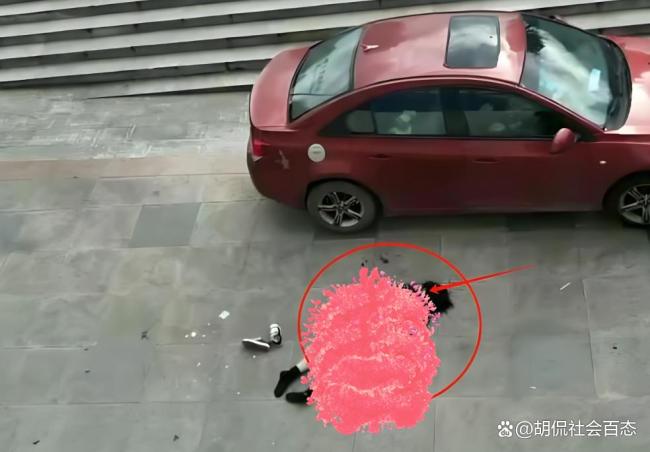 28岁高中女教师新婚当天坠楼身亡