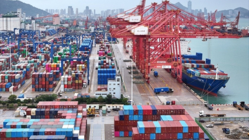 美国早前宣布今年10月起,对中国包括香港实体拥有或控制的船舶征收港口费。 美国早前宣布今年10月起,对中国包括香港实体拥有或控制的船舶征收港口费。