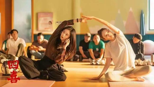 《四喜》上演“三母争女”