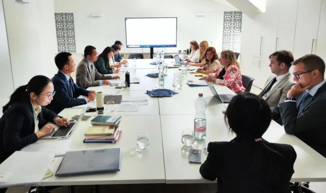 中国和匈牙利顺利完成谈判