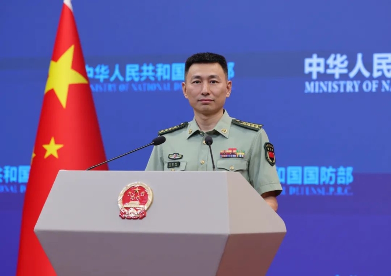 张晓刚 张晓刚