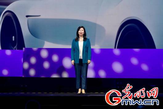 “通义千问：开源开放的基础大模型”获2025年世界互联网大会领先科技奖