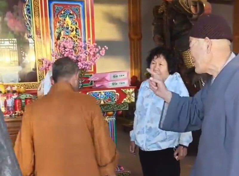 网传视频截图。