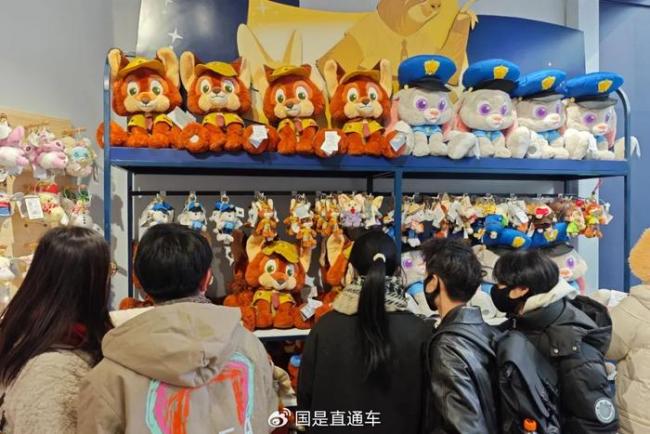 最高奖励数百万!为何各地都在“抢首发”?
