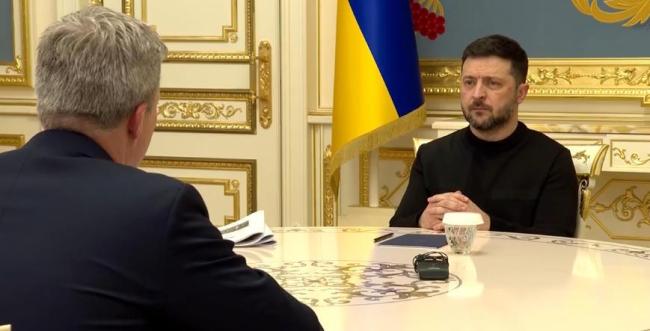 特朗普下达最后通牒，泽连斯基火速站了出来，乌克兰来到了最艰难