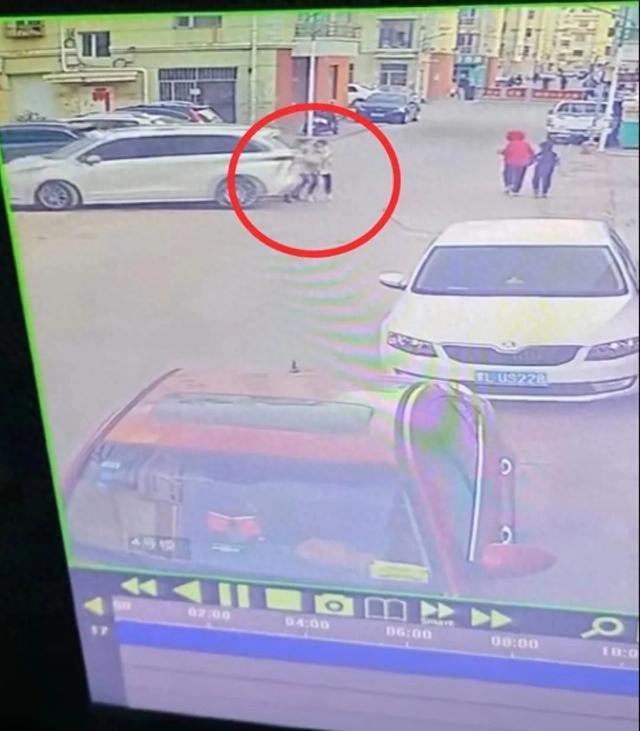 一地发生倒车事故致人死亡