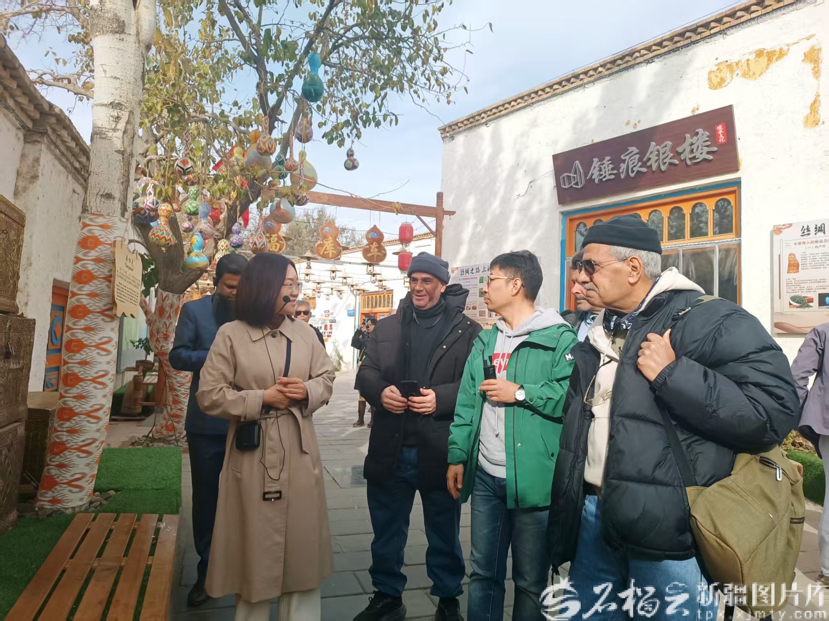 海外高校教师漫步库车老街——门楣留影 巷陌听风