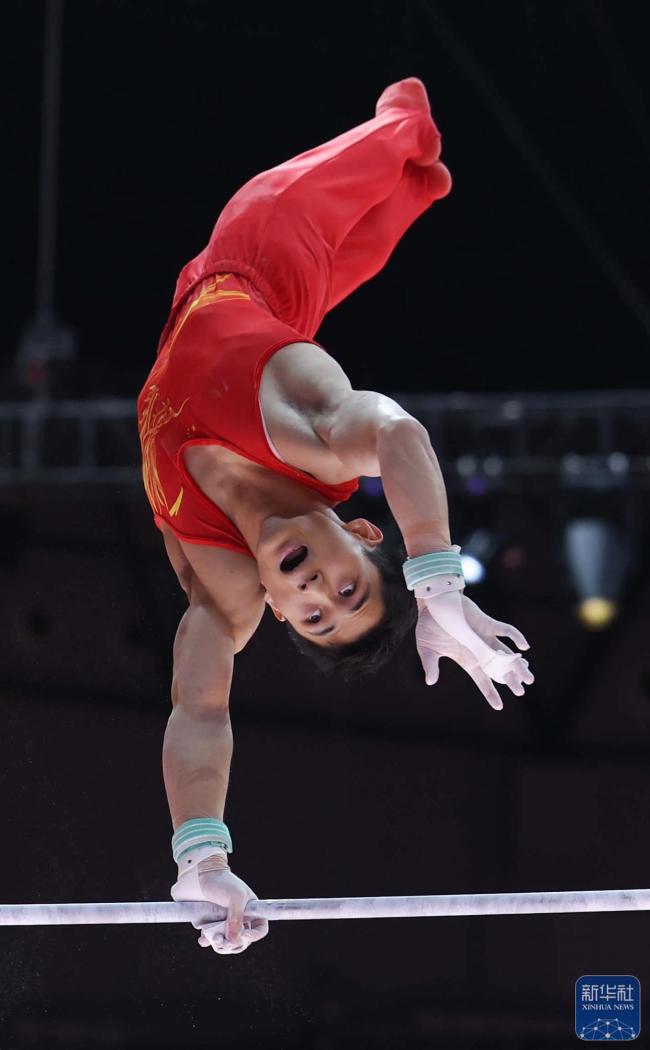 美国马龙力压群雄，收世锦赛单杠第二金！桥本大辉摘银，侍聪失误排第七