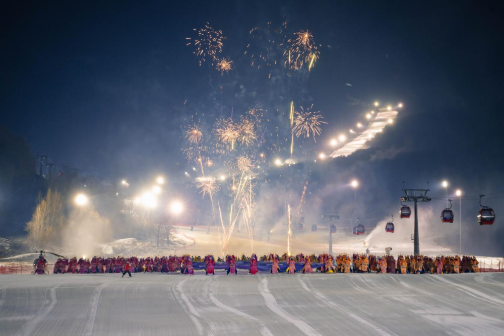 吉林新观察丨冬游吉林，何以热“雪”沸腾