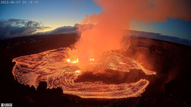 火山爆发